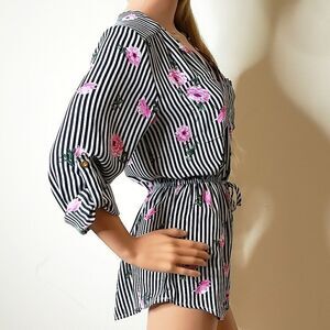 Justify Striped Floral Rose Pattern Long-Sleeve Tunic